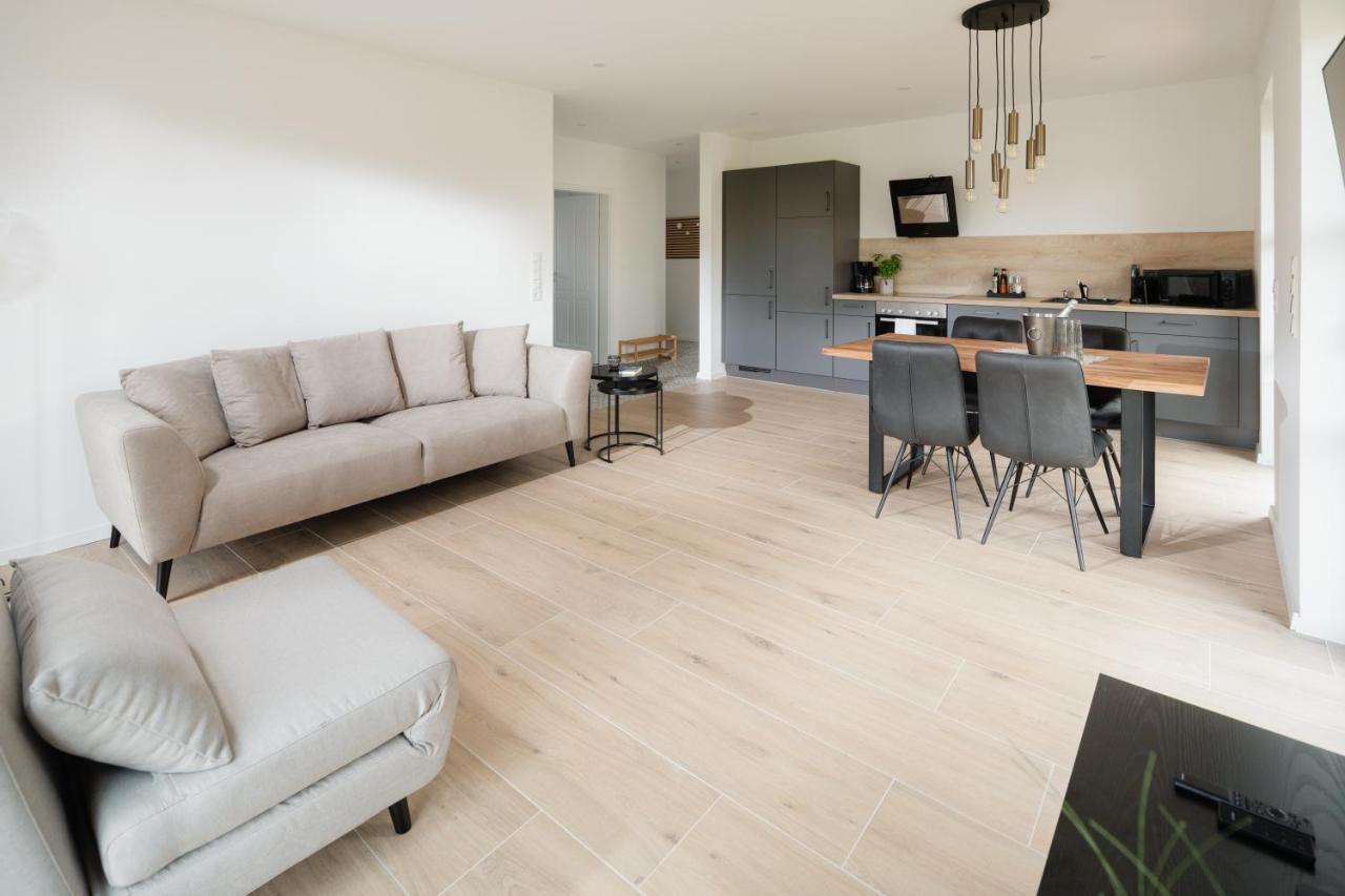 Kuesten Suite Nord - Direkte Wasserlage, Terrasse, 70Qm Greetsiel Exterior foto